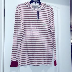 Quicksilver men’s long sleeve, hooded shirt. Size Medium. NWT.